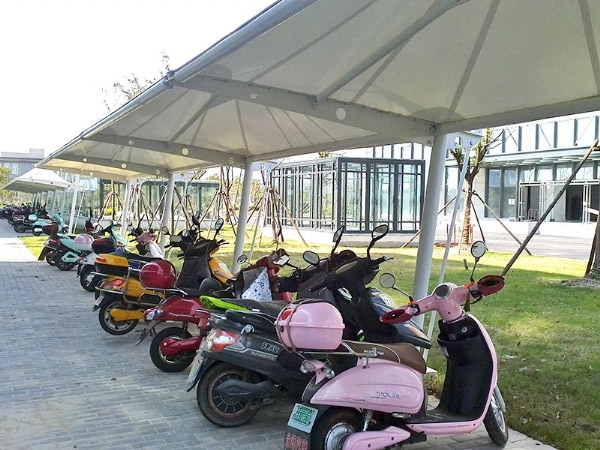 山東充電樁膜結(jié)構(gòu)停車棚廠家